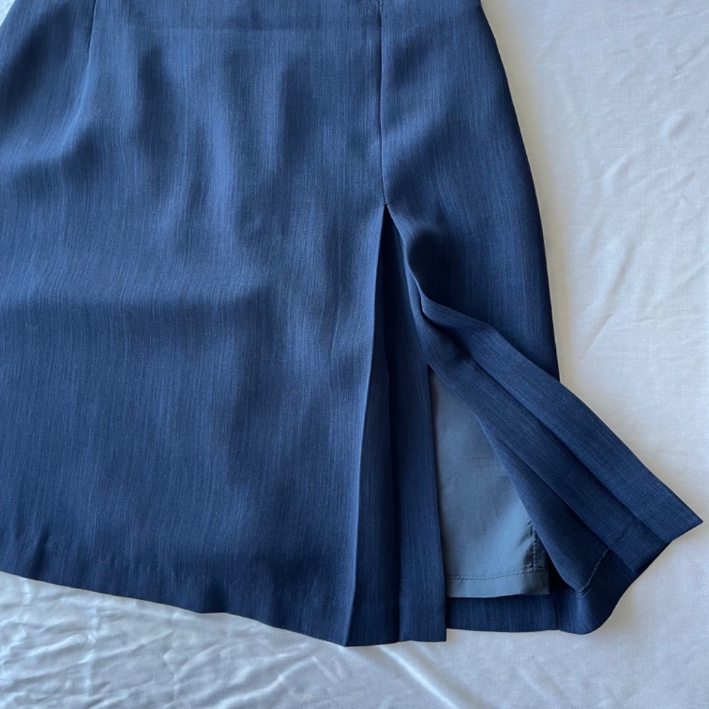 SKIRT - MIA ca 11474 side slit fully lined .